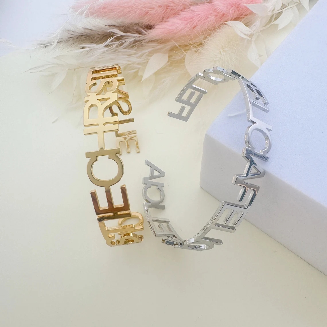 Bracciale con nome personalizz - Cuff Bangle Bracelet recensione e prezzo