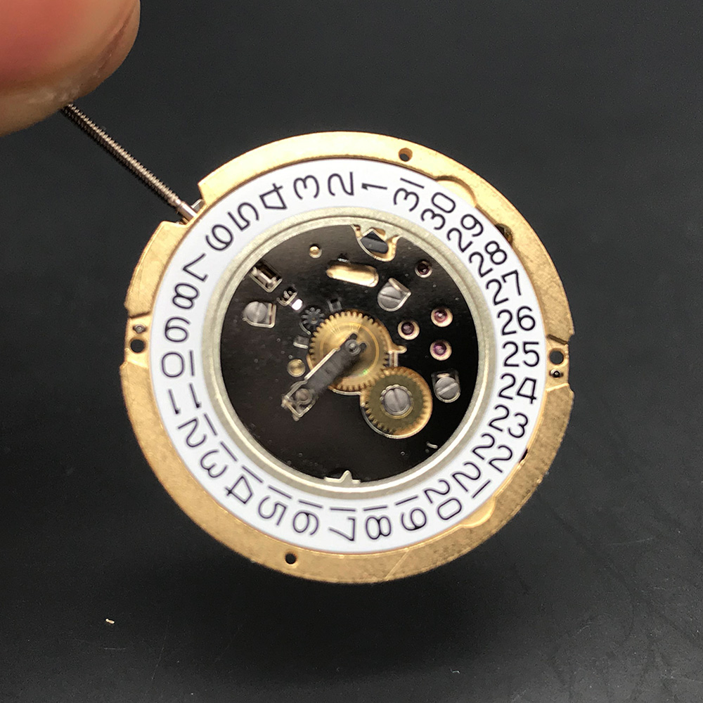 Ronda 1005 Movimento dell'orol - Jewels In Quartz Watches recensione e prezzo