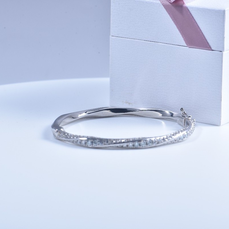 Bracciale in Argento Sterling  - Cuff Bangle Bracelet recensione e prezzo