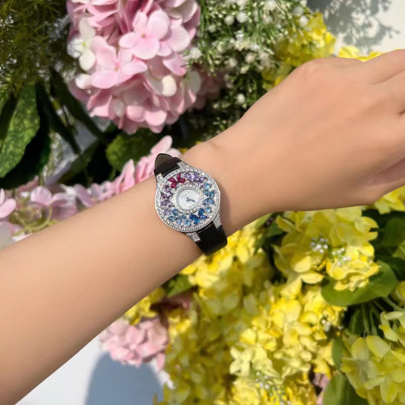 Orologio da Donna di Lusso Col - Jewels In Quartz Watches recensione e prezzo